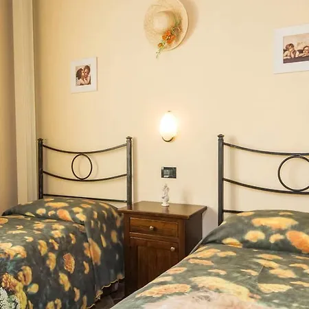 Farm stay Tre Madonne Monteriggioni