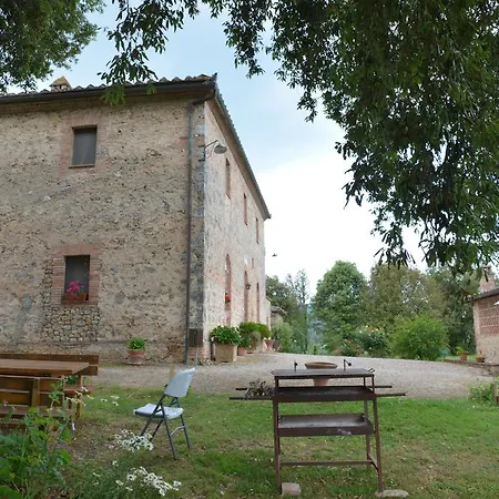 Tre Madonne Farm stay Monteriggioni