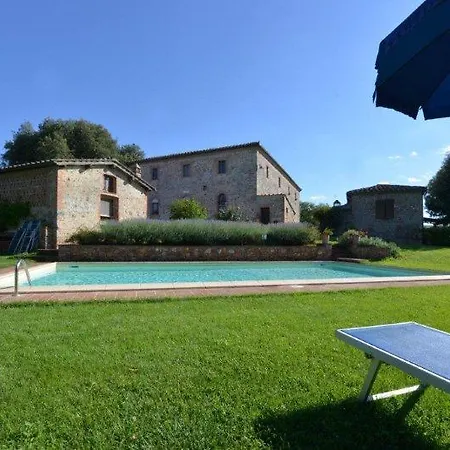 Farm stay Tre Madonne *